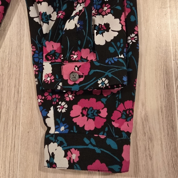 JONES NEW YORK Signature Women's Black Multicolor Floral Long Sleeve Blouse SZ M - Picture 6 of 11